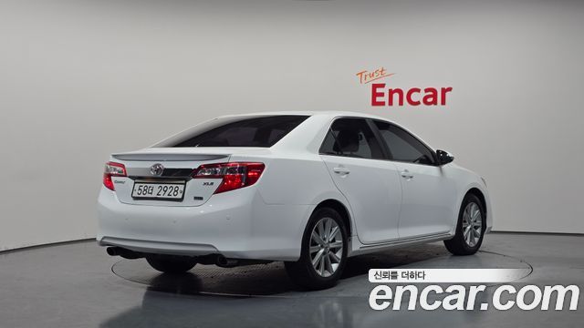 Toyota Camry 3.5 — пробег 79 821 км — фото 2 из 5