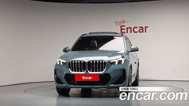 BMW X1 xDrive 20i M Sport — пробег 11 667 км — фото 3 из 5