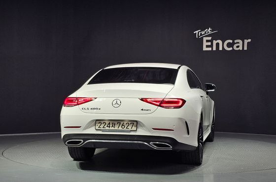 Mercedes-Benz CLS-Class CLS400d 4MATIC AMG Line — пробег 143 500 км — фото 4 из 5