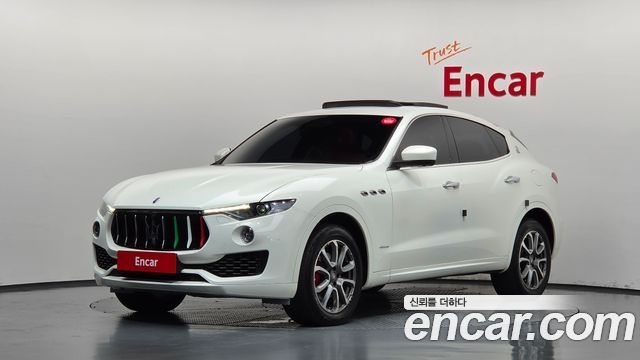 Maserati Levante из Кореи Encar