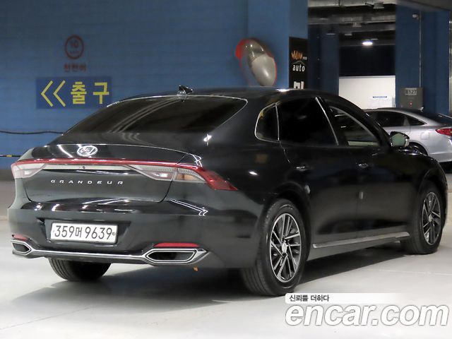 Hyundai Grandeur из Кореи Encar