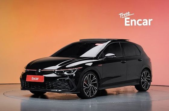 Volkswagen Golf 2.0 GTI — пробег 12 139 км — фото 1 из 5