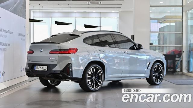 BMW X4 xDrive M40i — пробег 10 747 км — фото 2 из 5