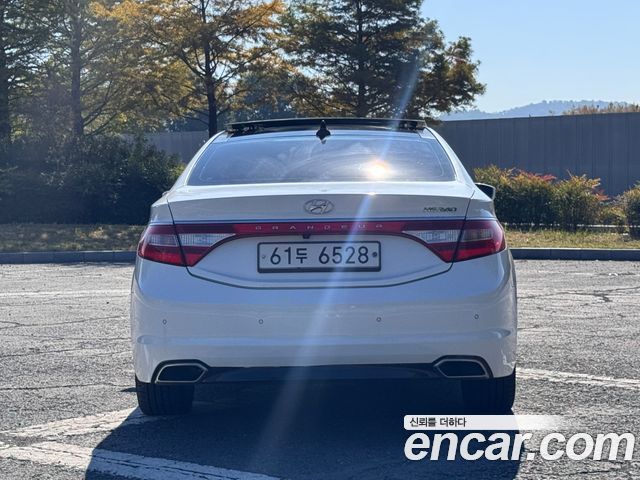 Hyundai Grandeur из Кореи Encar