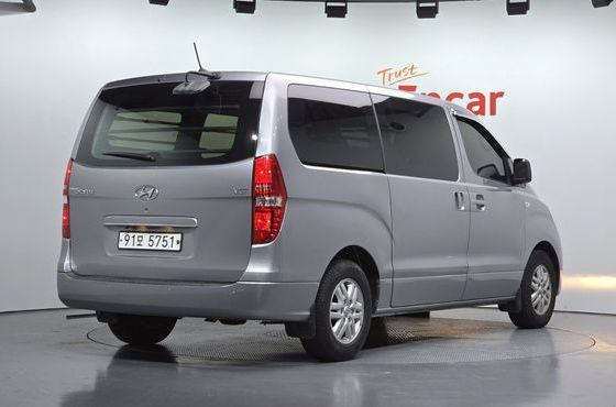 Hyundai Starex 3-Seater VAN Smart — пробег 207 194 км — фото 2 из 5