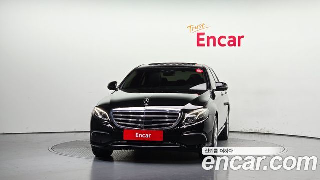 Mercedes-Benz E-Class из Кореи Encar