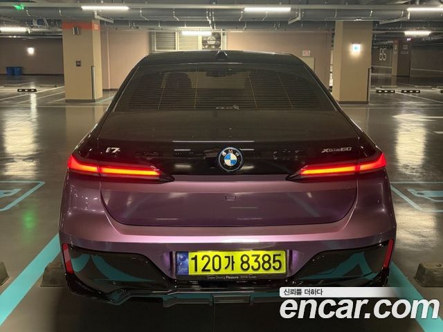 BMW i7 xDrive 60 M sport — пробег 45 000 км — фото 4 из 5