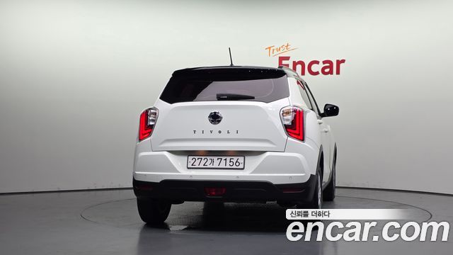 Ssangyong TIBOLI из Кореи Encar