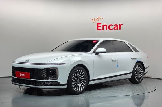 Hyundai Grandeur Calligraphy — пробег 12 720 км — фото 1 из 5