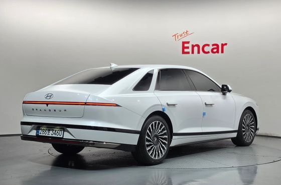 Hyundai Grandeur Calligraphy — пробег 12 720 км — фото 2 из 5