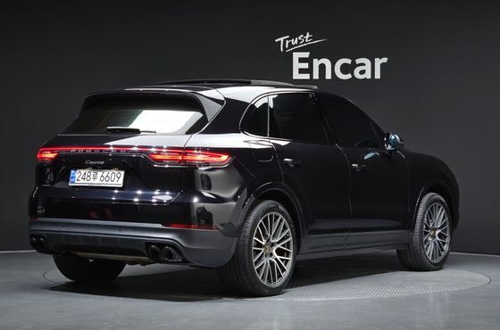 Porsche Cayenne 3.0 — пробег 70 205 км — фото 2 из 5