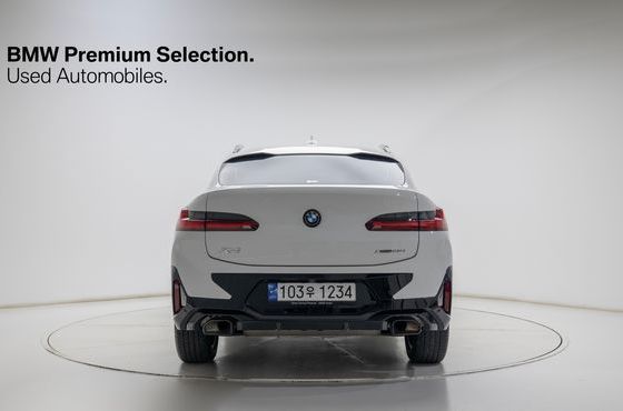 BMW X4 xDrive20i M Sports Pro — пробег 47 560 км — фото 4 из 5