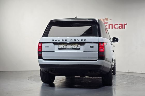Land Rover Range Rover 4.4 SDV8 AB LWB DIESEL — пробег 158 496 км — фото 4 из 5