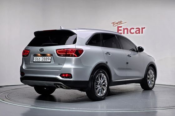 Kia Sorento Diesel 2.0 2WD Noblesse — пробег 77 794 км — фото 2 из 5