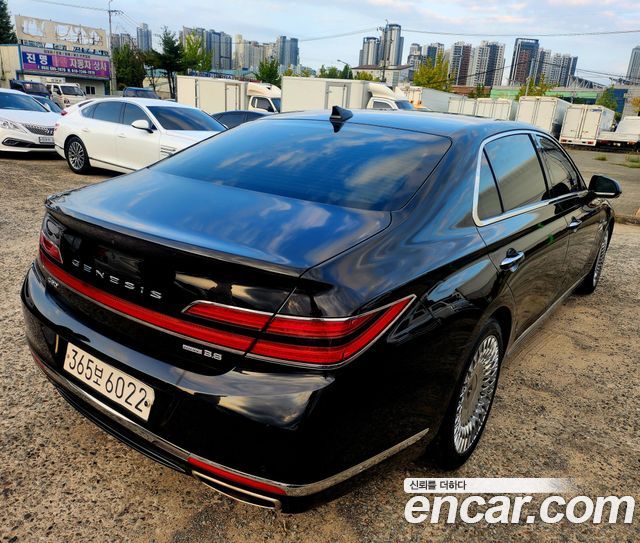 Genesis G90 из Кореи Encar