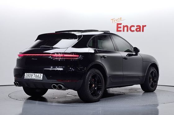 Porsche Macan 2.0 95B — пробег 84 167 км — фото 2 из 5