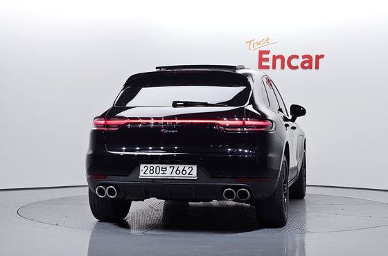 Porsche Macan 2.0 95B — пробег 84 167 км — фото 4 из 5