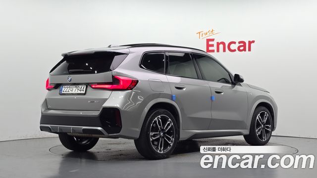 BMW X1 sDrive 20i M Sport — пробег 46 959 км — фото 2 из 5