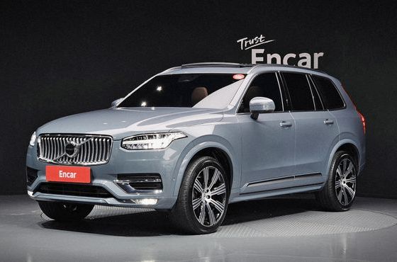 Volvo XC90 B6 Ultimate Bright — пробег 74 259 км — фото 1 из 5