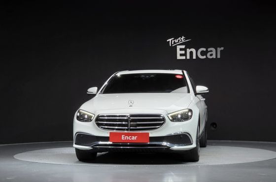 Mercedes-Benz E-Class E350 4MATIC Exclusive — пробег 64 727 км — фото 3 из 5