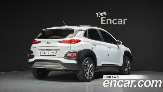 Hyundai Kona из Кореи Encar
