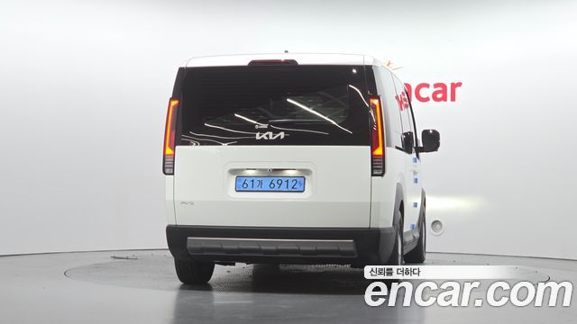 Kia PV5 Passenger 5 Seater Plus — пробег 6 778 км — фото 4 из 5