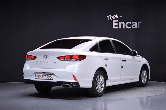 Hyundai Sonata LPI Style — пробег 184 483 км — фото 2 из 5