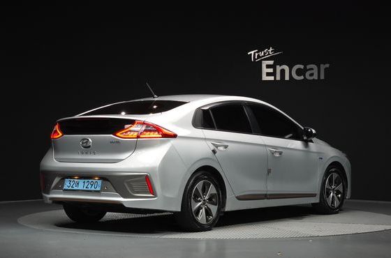 Hyundai Ioniq N — пробег 204 037 км — фото 2 из 5