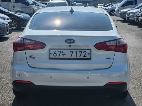 Kia K3 Luxury — пробег 120 000 км — фото 4 из 5