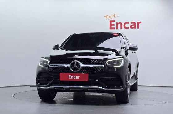 Mercedes-Benz GLC-Class GLC300e 4MATIC Coupe — пробег 14 240 км — фото 3 из 5