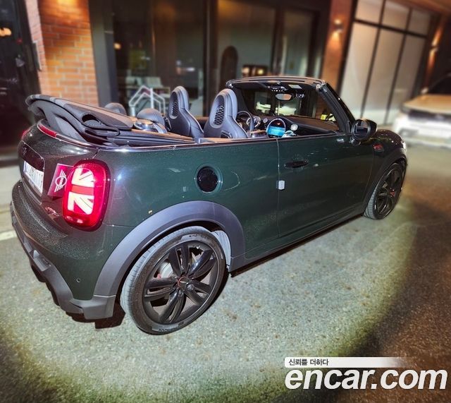 Mini Cooper Convertible JCW 3rd — пробег 22 709 км — фото 2 из 5