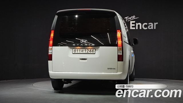 Hyundai Staria из Кореи Encar