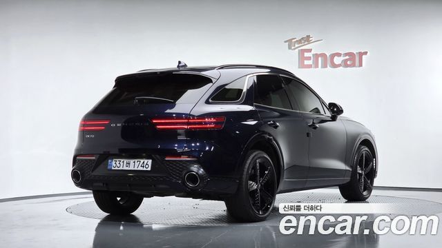 Genesis GV70 из Кореи Encar