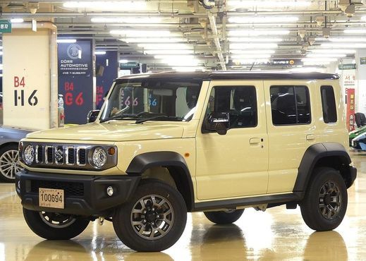 Suzuki Jimny 1.5 — пробег 76 км — фото 1 из 5