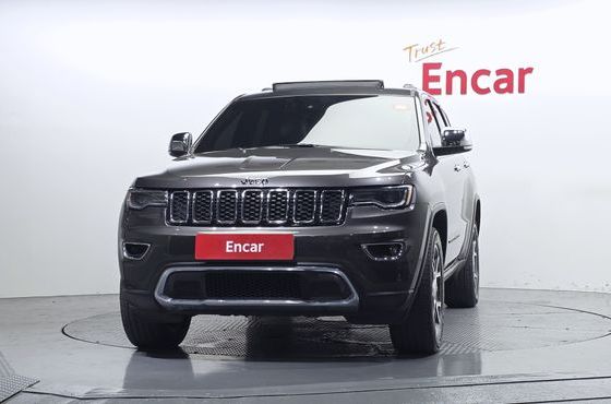 Jeep Cherokee 3.6 Limited WK2 — пробег 83 843 км — фото 3 из 5