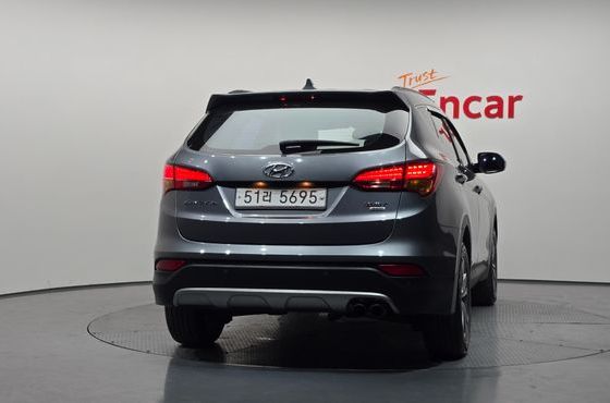 Hyundai Santafe Diesel(e-VGT) 2.2 4WD Premium — пробег 187 233 км — фото 4 из 5