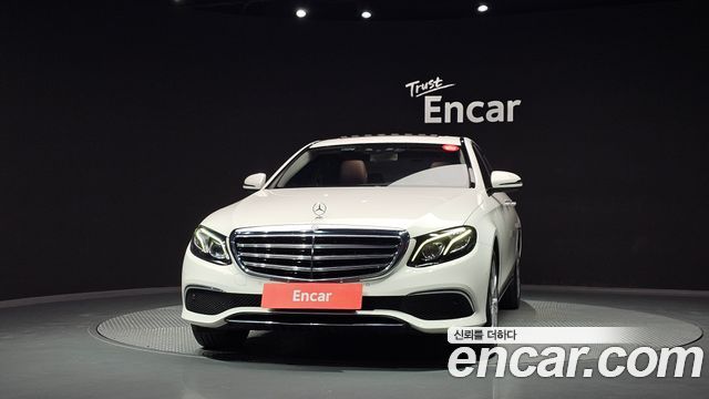 Mercedes-Benz E-Class из Кореи Encar