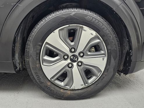 Kia Niro Luxury — пробег 50 848 км — фото 5 из 5