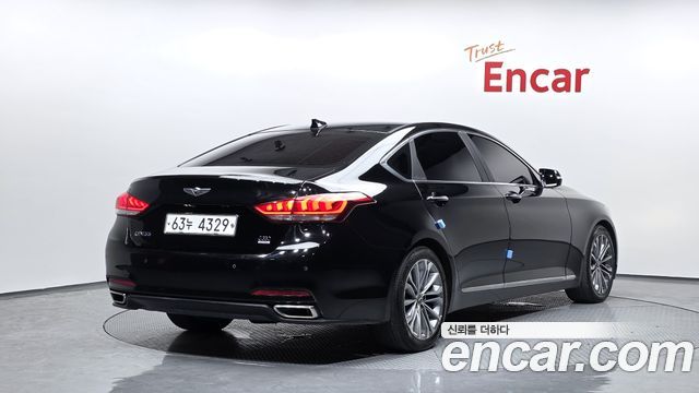 Hyundai Genesis из Кореи Encar
