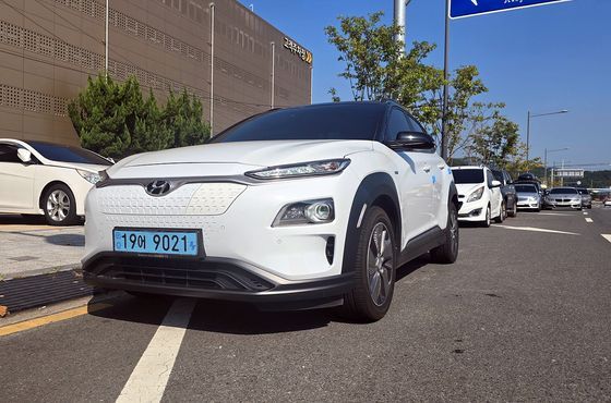 Hyundai Kona Premium — пробег 105 888 км — фото 1 из 5