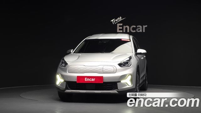 Kia Niro Air — пробег 74 227 км — фото 3 из 5