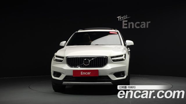 Volvo XC40 B4 Inscription — пробег 65 175 км — фото 3 из 5
