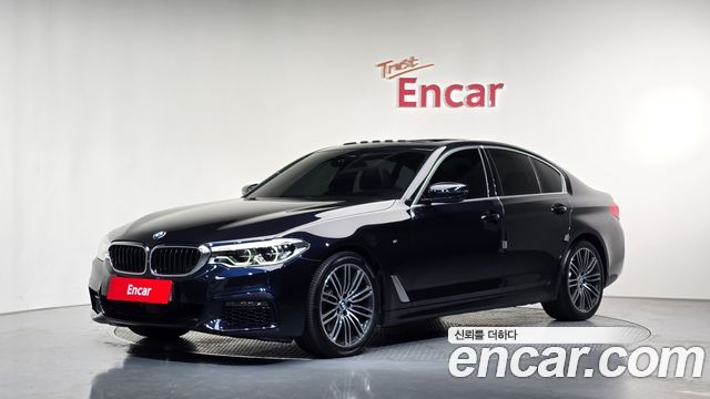BMW 5-Series 530i M Sport Package Plus — пробег 29 840 км — фото 1 из 5