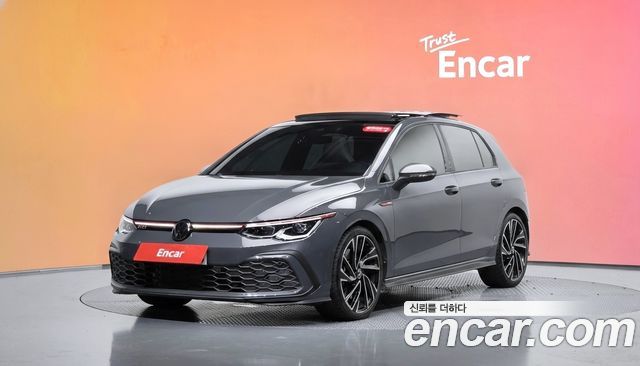 Volkswagen Golf 2.0 GTI — пробег 13 857 км — фото 1 из 5