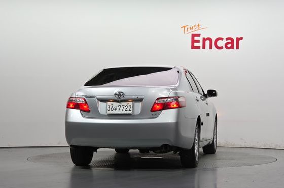 Toyota Camry Hybrid — пробег 37 041 км — фото 4 из 5