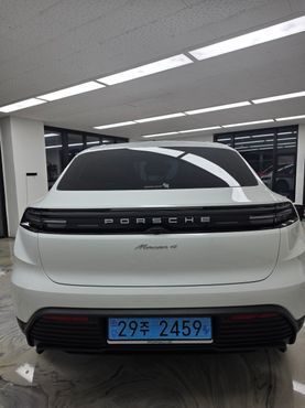 Porsche Macan Base 4 — пробег 19 000 км — фото 3 из 5