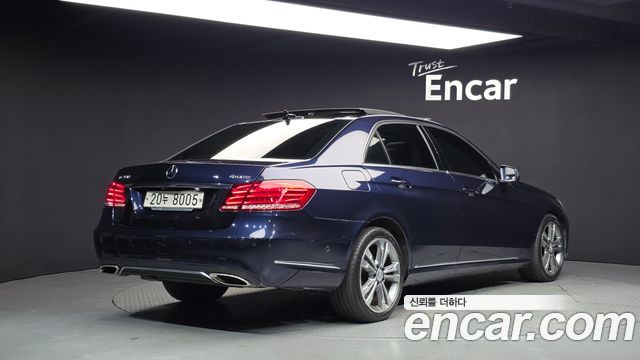 Mercedes-Benz E-Class из Кореи Encar