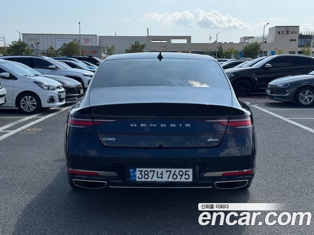Genesis G90 Gasoline 3.5 Turbo AWD — пробег 75 550 км — фото 4 из 5
