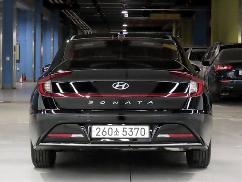 Hyundai Sonata 2.0 Premium Plus — пробег 14 316 км — фото 3 из 5