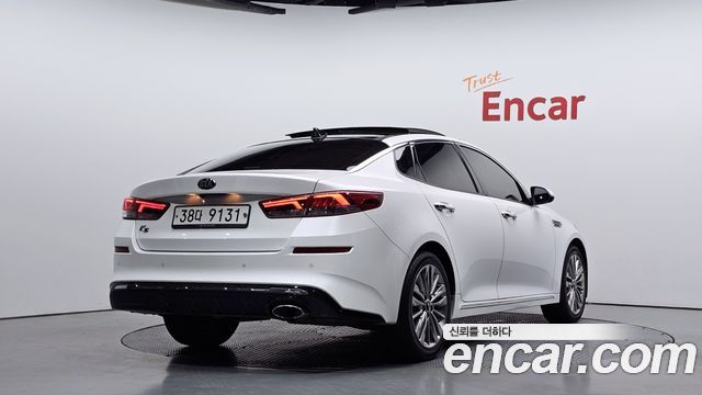 Kia K5 из Кореи Encar